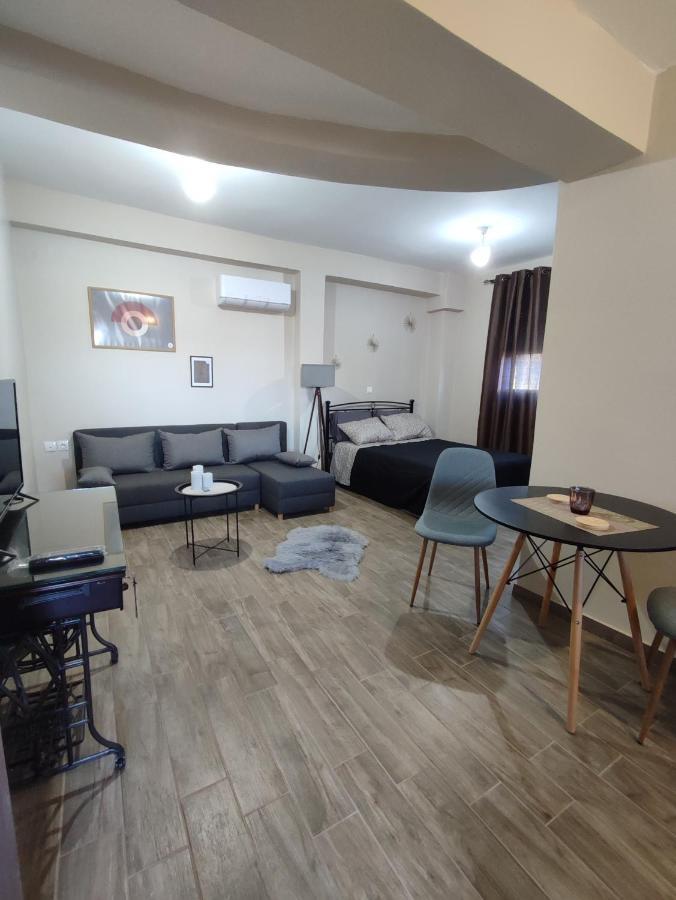 Aithra Studio Tripoli Bagian luar foto